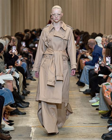 burberry london 2023|burberry runway 2023.